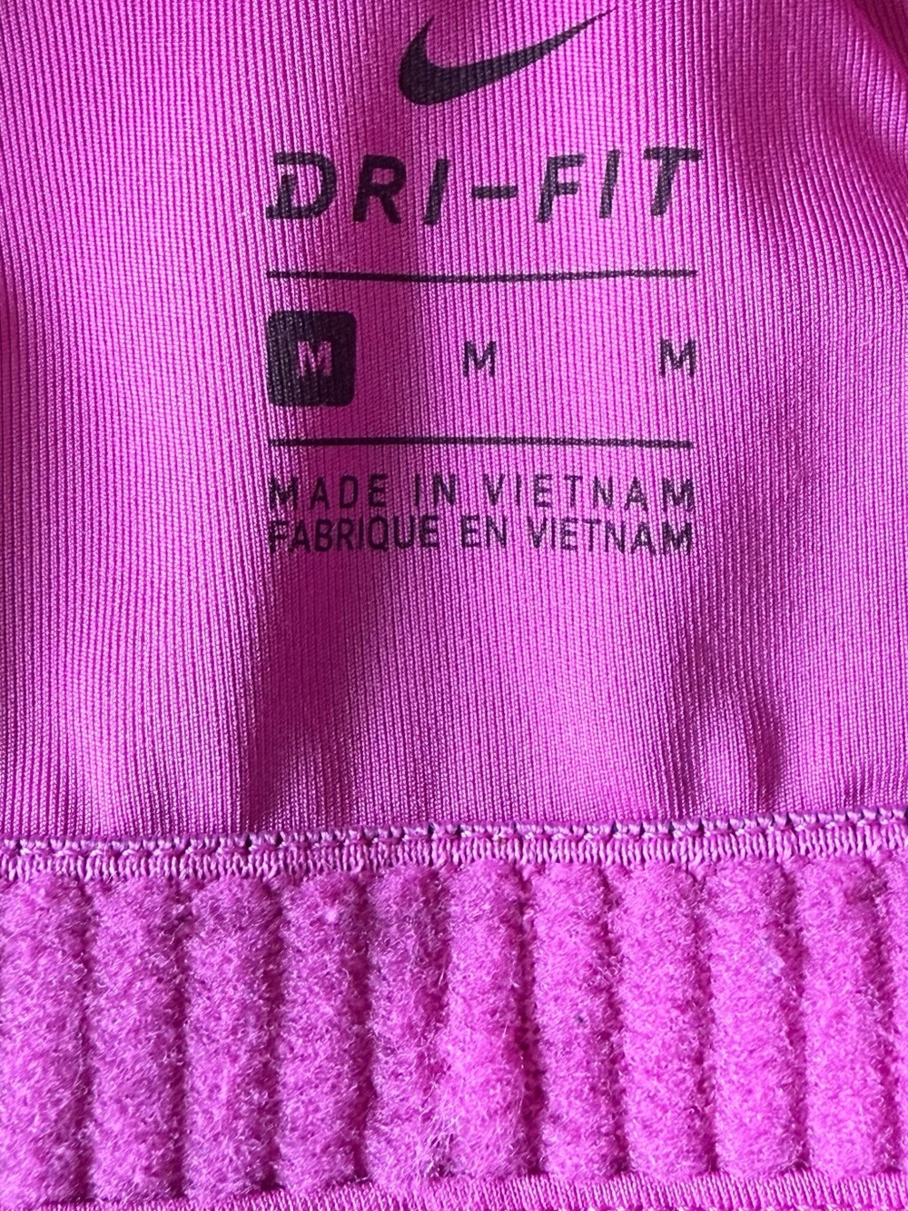 Nike Pink Racerback Sports Bra with Black Swoosh- NWOT - Picture 8 of 8